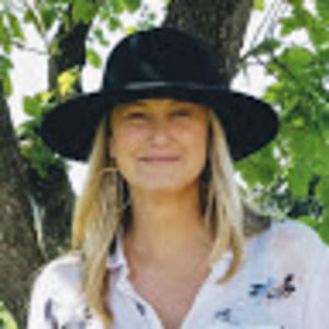 Meet your Posher, Britta